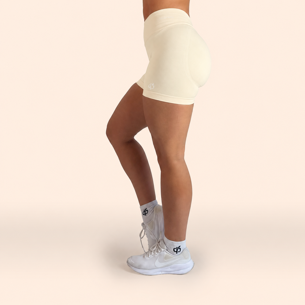 PeachForm V Shorts
