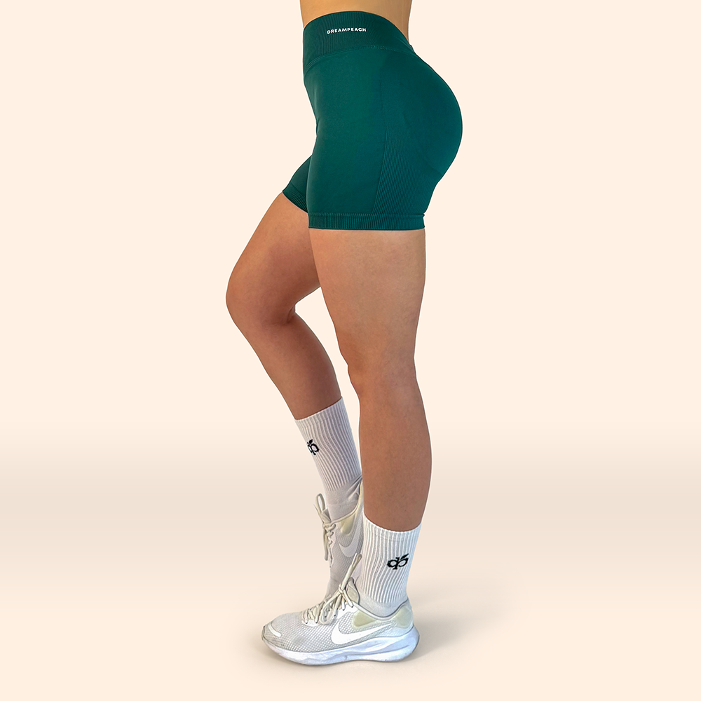 PeachForm Line Short