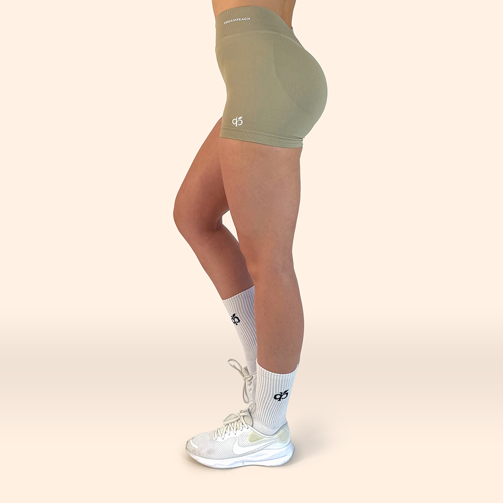 PeachForm V Shorts